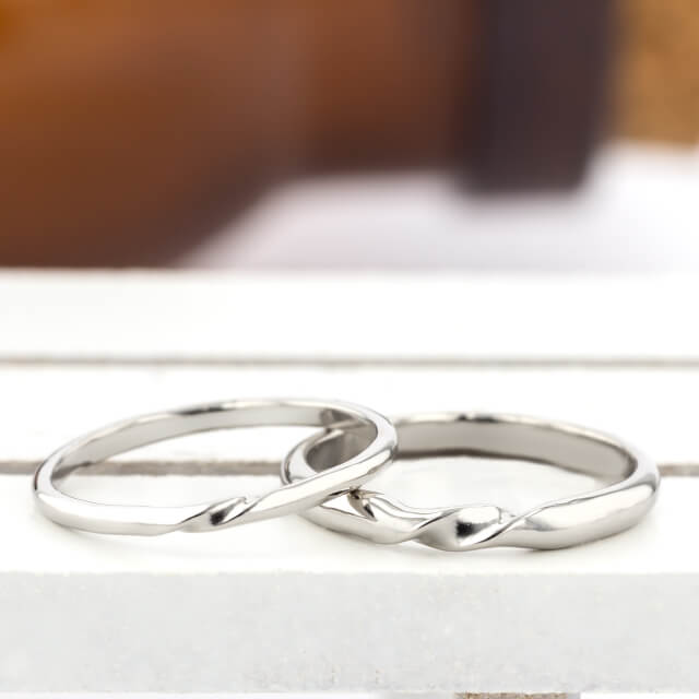手作り結婚指輪 甲丸ツイスト