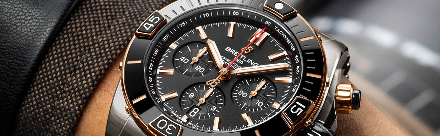 画像:スーパー クロノマット B01 44 SUPER CHRONOMAT B01 44 UB0136251B1U1