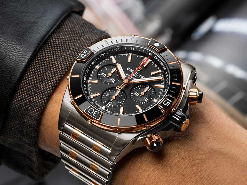 画像”スーパー クロノマット B01 44 SUPER CHRONOMAT B01 44　 UB0136251B1U1